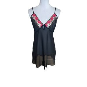 Gilligan & O’Malley Whimsigoth Witchy Romantic Gothic Black with Floral Lace Tri